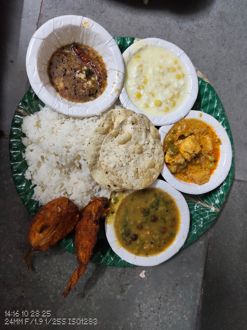 A thali of rice and assorted dishes served during the tour