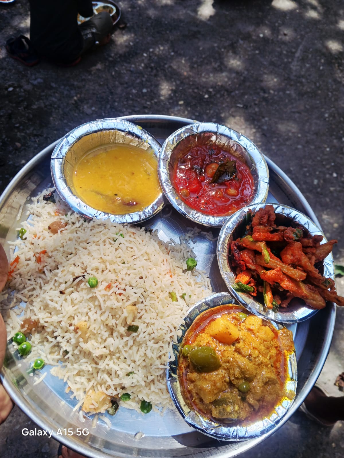 A thali of rice and assorted dishes served during the tour