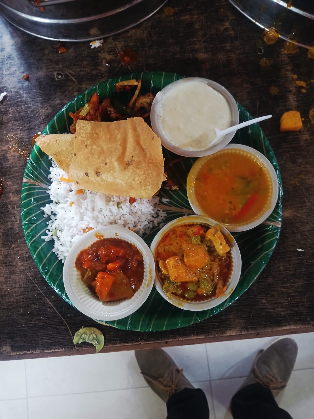 A thali of rice and assorted dishes served during the tour